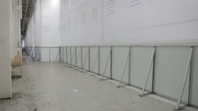Food facility construction containment solution used hybird frameless walls